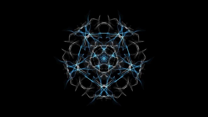 女朋友坚决拒绝母乳，我希望就一次行母乳喂养被指责我不顾她的痛苦，我真的很过分吗？